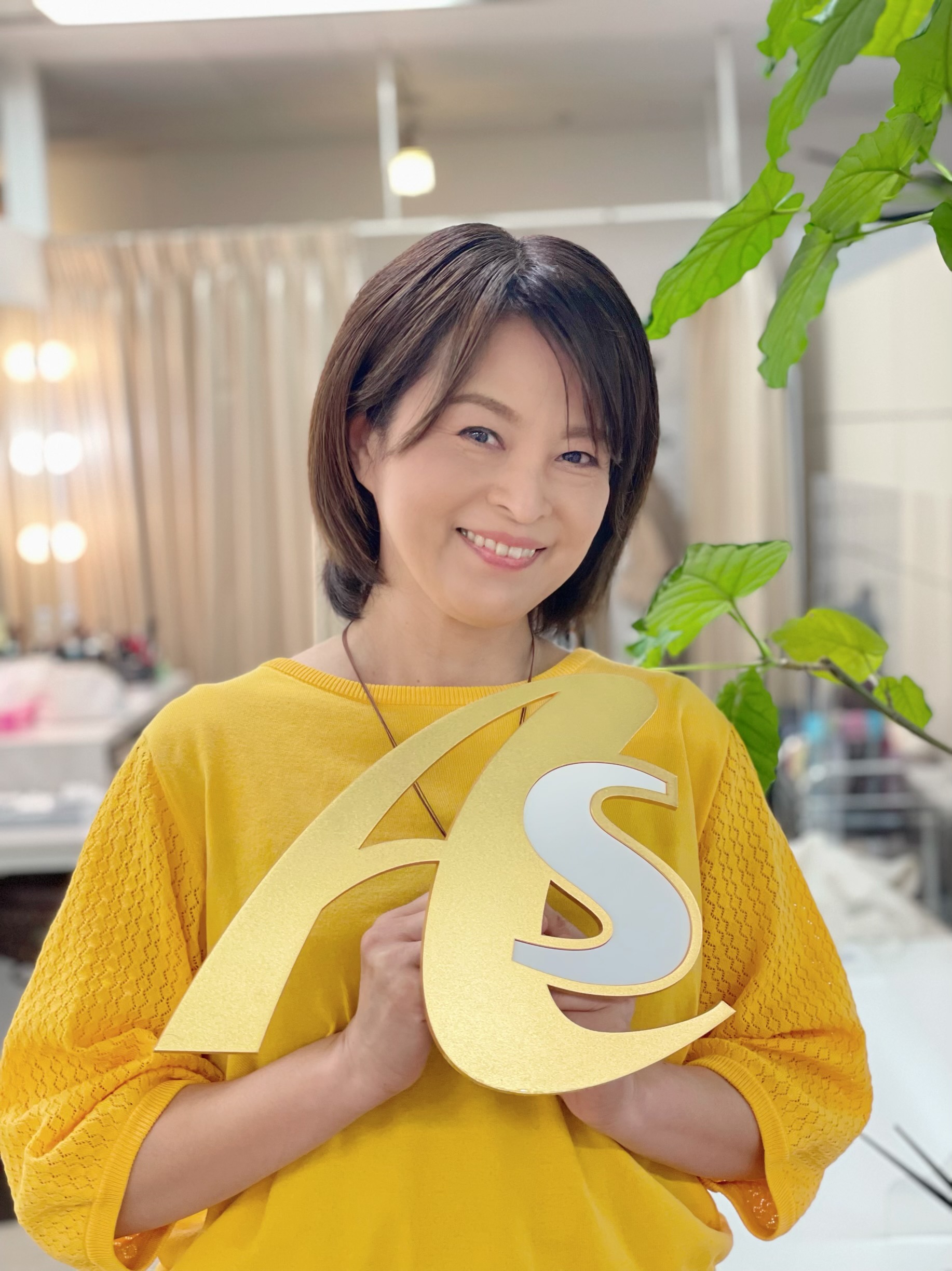 モデル紹介 笑顔が素敵 新人アラフィフ世代ミセスモデル ミセスモデル シニアモデル スペシャリスト 和服モデル キッズモデルが楽しみながら活動をしている モデル事務所エース